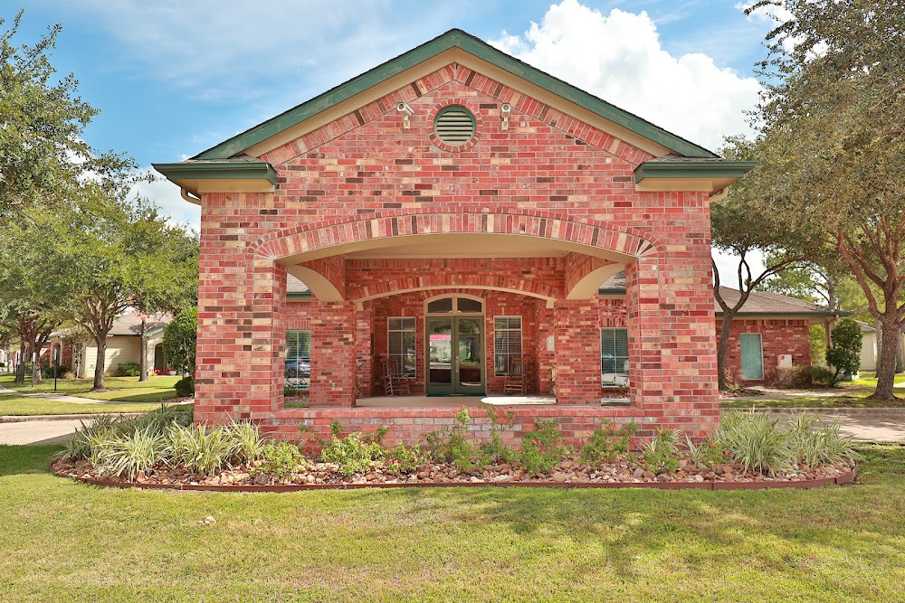 Louetta Village Apartments