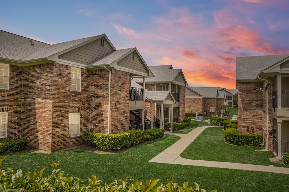 Hebron Trails Apartments