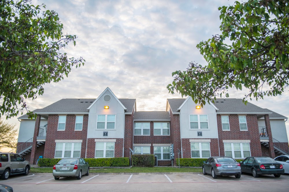 DHA Housing Solutions for North Texas