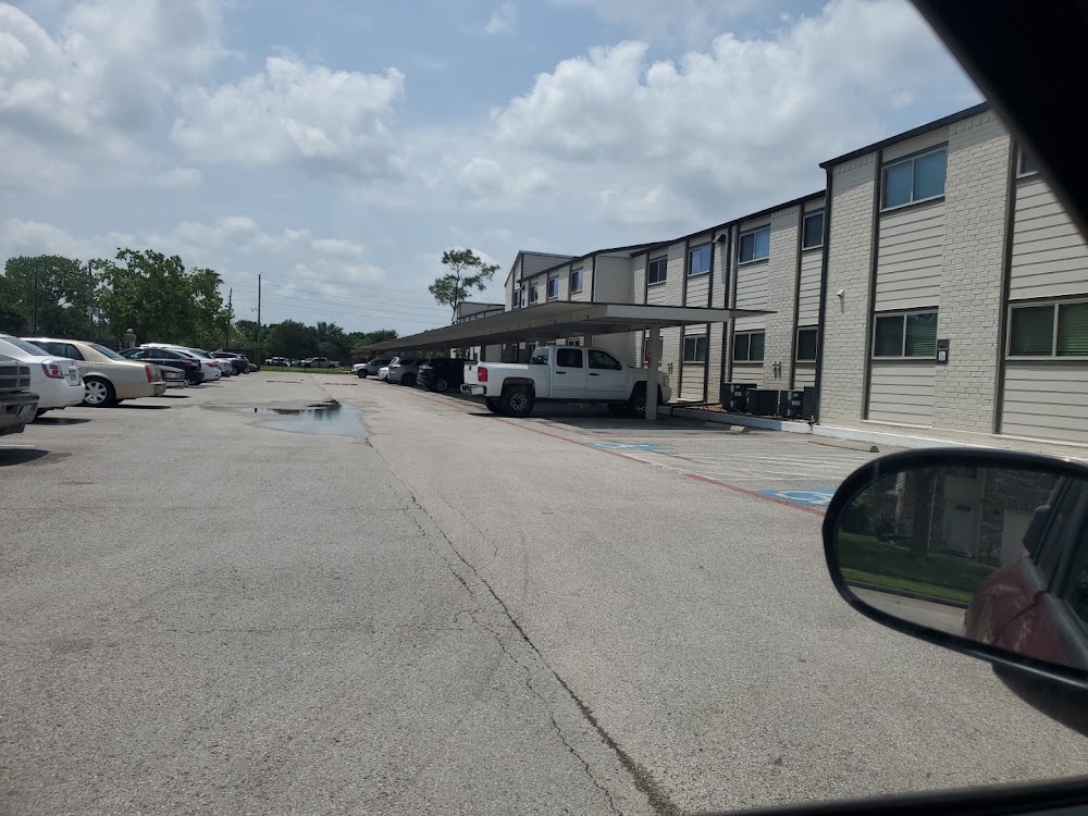 Willow Creek Apartment Homes