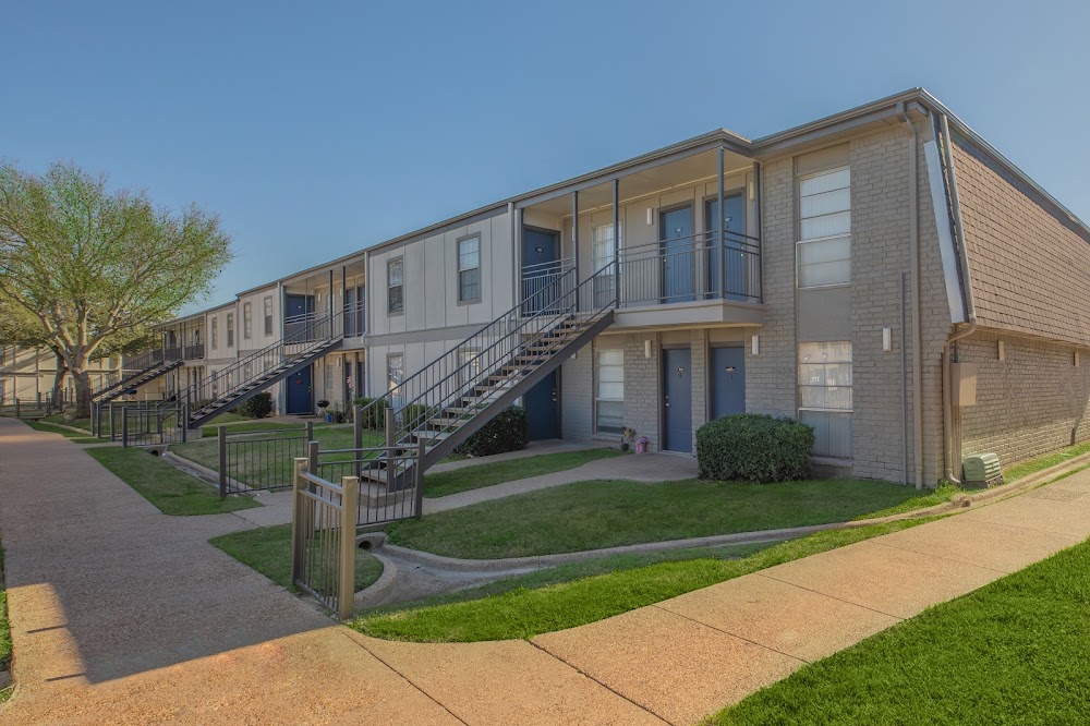Waterdance Apartments