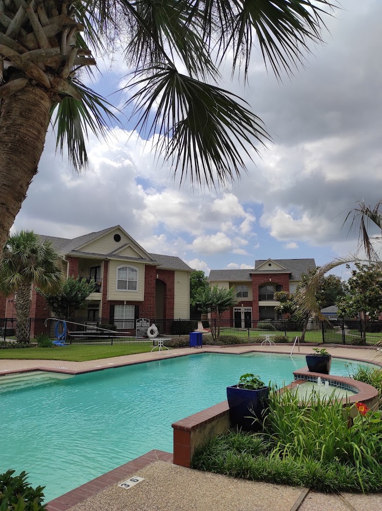 Sprucewood Apartments