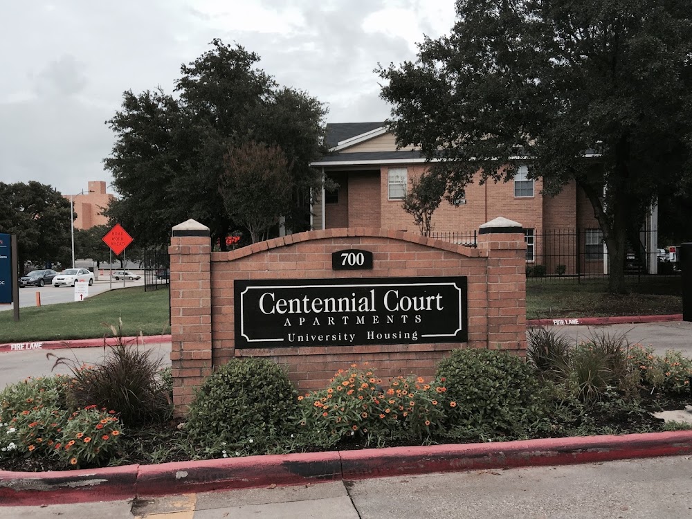 Centennial Court Apartments